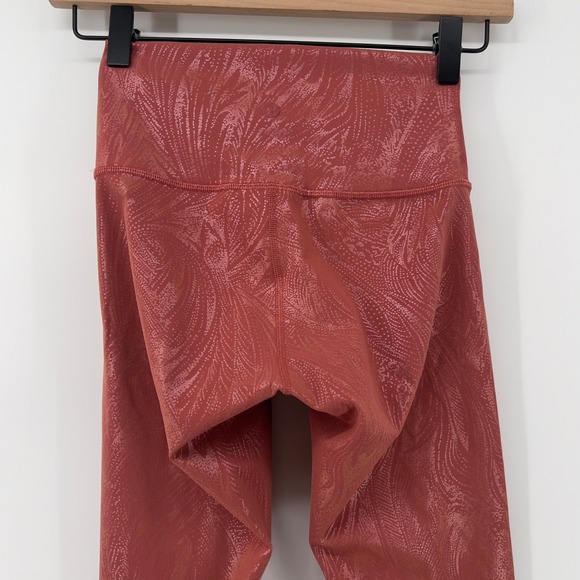 Lululemon Wunder Under High-Rise Crop‎ 23" Shine Cranberry Pink Women 2 Legging - Picture 4 of 6